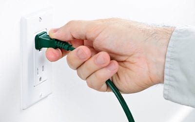 7 Signs of a Serious Electrical Problem at Home